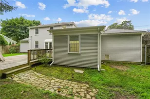 126 Fairfax Dr, Warwick, RI 02888 - Photo 44