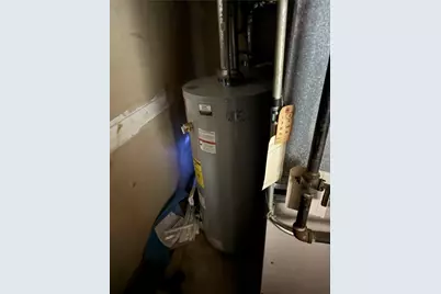 595 Main Street, Woonsocket, RI 02895 - Photo 38