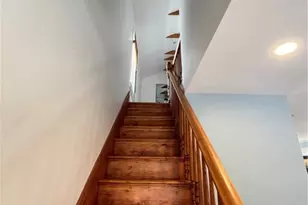 33 Young St, Newport, RI 02840 - Photo 18