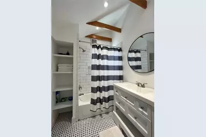 33 Young Street, Newport, RI 02840 - Photo 22