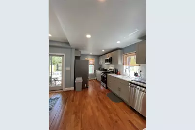 33 Young Street, Newport, RI 02840 - Photo 8