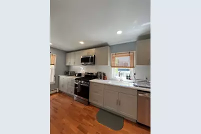 33 Young Street, Newport, RI 02840 - Photo 8