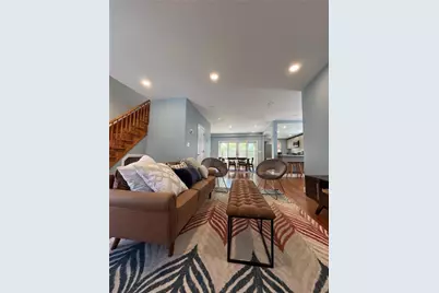 33 Young Street, Newport, RI 02840 - Photo 2