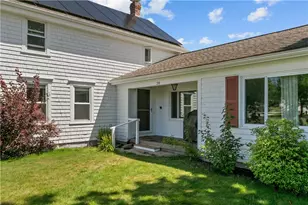 20 Borden Farm Rd, Portsmouth, RI 02871 - Photo 2