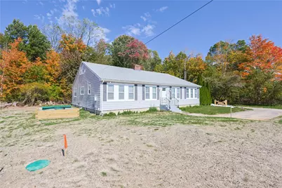 312 Wakefield Street, West Warwick, RI 02893 - Photo 28