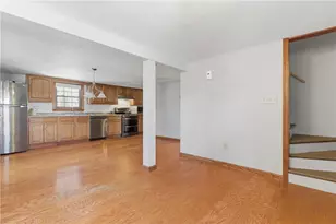 56 Mailloux St, Woonsocket, RI 02895 - Photo 8