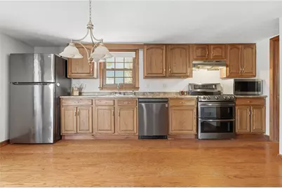 56 Mailloux Street, Woonsocket, RI 02895 - Photo 4