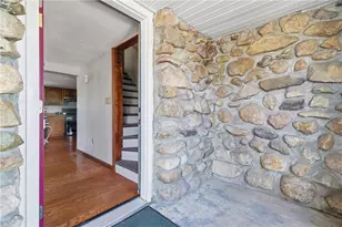 56 Mailloux St, Woonsocket, RI 02895 - Photo 4