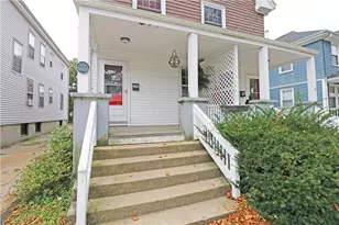 30 Thurston Ave, Newport, RI 02840 - Photo 2