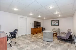 11 Raven Cir, Cranston, RI 02921 - Photo 34