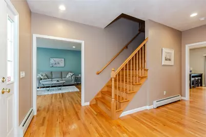 11 Raven Circle, Cranston, RI 02921 - Photo 4