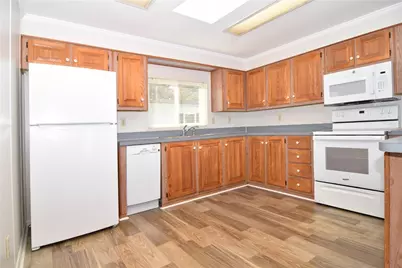 131 Little Pond Road, South Kingstown, RI 02879 - Photo 6