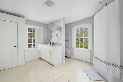 24 Barney Street, Newport, RI 02840 - Photo 32