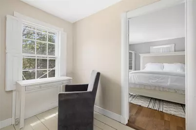 24 Barney Street, Newport, RI 02840 - Photo 28