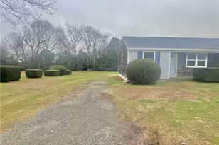 19 Ethel Dr, Portsmouth, RI 02871 - Photo 4