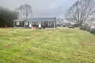 19 Ethel Dr, Portsmouth, RI 02871 - Photo 18