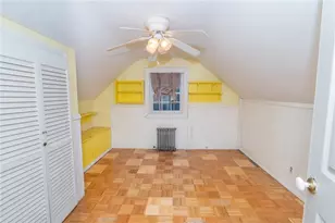 105 Fordson Ave, Cranston, RI 02910 - Photo 20