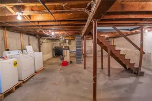 105 Fordson Ave, Cranston, RI 02910 - Photo 26