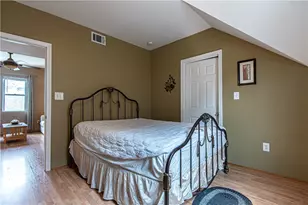 125 Pleasant St, Providence, RI 02906 - Photo 28