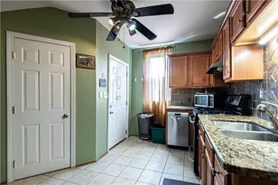 125 Pleasant St, Providence, RI 02906 - Photo 24