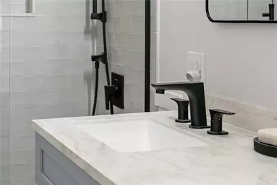 434 Bellevue Avenue #3A, Newport, RI 02840 - Photo 28