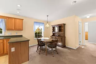 84 Lark Ln, Tiverton, RI 02878 - Photo 10