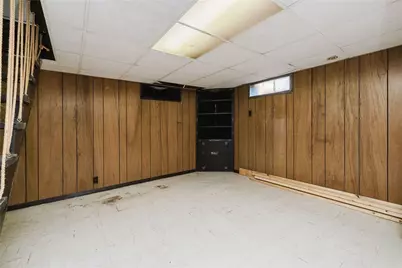 17 Whitaker Avenue, East Providence, RI 02916 - Photo 32