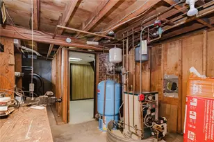 17 Whitaker Ave, East Providence, RI 02916 - Photo 38