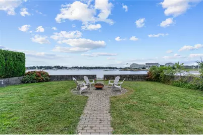 825 Hope Street, Bristol, RI 02809 - Photo 16