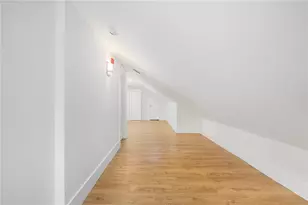 54 Sutton St, Providence, RI 02903 - Photo 16