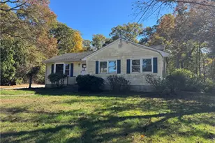 126 Alton Bradford Rd, Hopkinton, RI 02808 - Photo 16