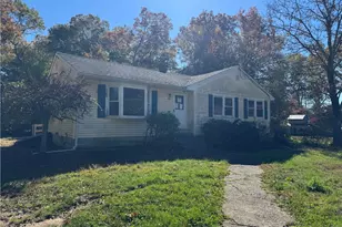 126 Alton Bradford Rd, Hopkinton, RI 02808 - Photo 14