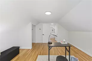 136 Frankfort St, Cranston, RI 02910 - Photo 20