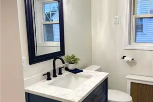 136 Frankfort St, Cranston, RI 02910 - Photo 14