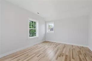 33 Jefferson Ave, East Providence, RI 02915 - Photo 38