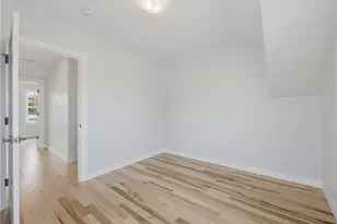 33 Jefferson Ave, East Providence, RI 02915 - Photo 26