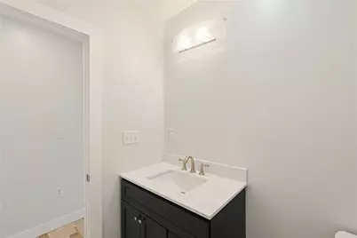 33 Jefferson Avenue, East Providence, RI 02915 - Photo 16