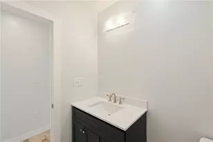 33 Jefferson Ave, East Providence, RI 02915 - Photo 16