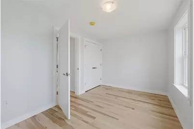 33 Jefferson Avenue, East Providence, RI 02915 - Photo 30
