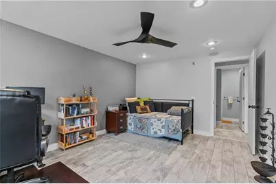 66 Girard Avenue #114, Newport, RI 02840 - Photo 16