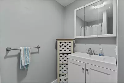 66 Girard Avenue #114, Newport, RI 02840 - Photo 20