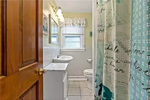 76 S River Dr, Narragansett, RI 02882 - Photo 10