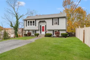 8 Dorr St, Cumberland, RI 02864 - Photo 2