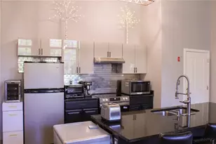 685 Social St, Woonsocket, RI 02895 - Photo 6