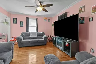 70 Perkins Ave, Cranston, RI 02910 - Photo 10