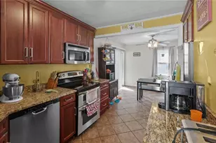 70 Perkins Ave, Cranston, RI 02910 - Photo 4