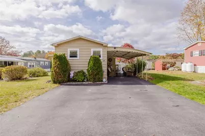 24 Sherwood Valley Lane, Coventry, RI 02816 - Photo 2