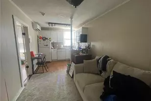 38 Freebody St, Newport, RI 02840 - Photo 14