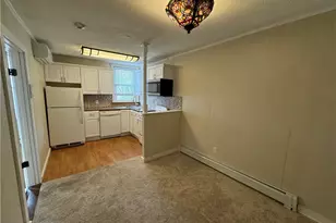 38 Freebody St, Newport, RI 02840 - Photo 4
