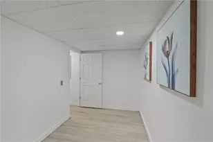 21 Lake Dr, North Kingstown, RI 02852 - Photo 22